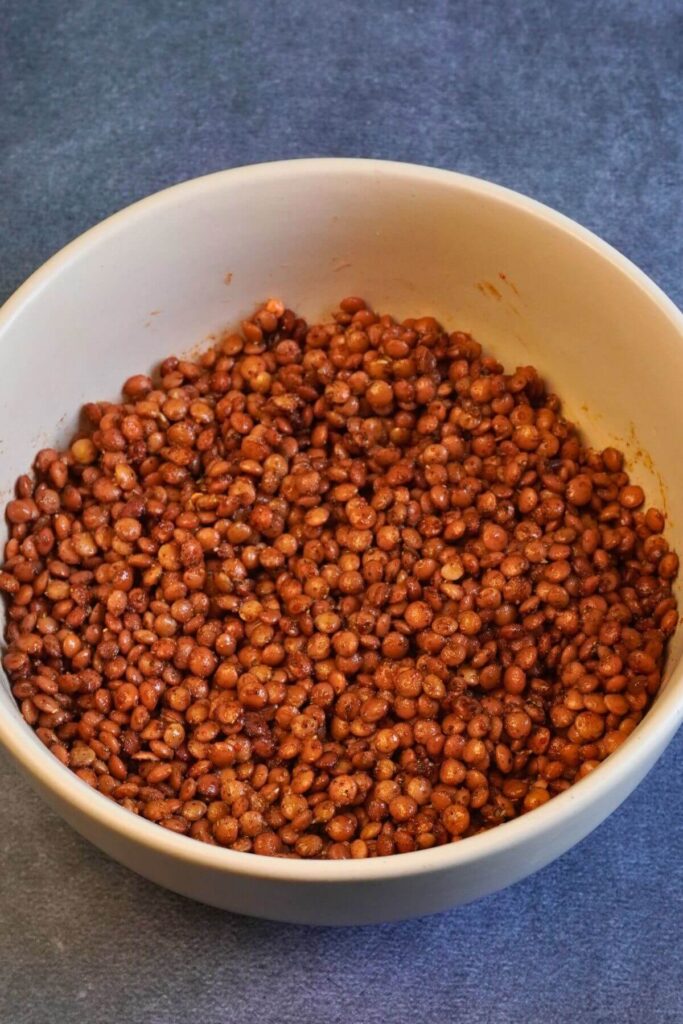 crispy lentils air fryer mixing spices