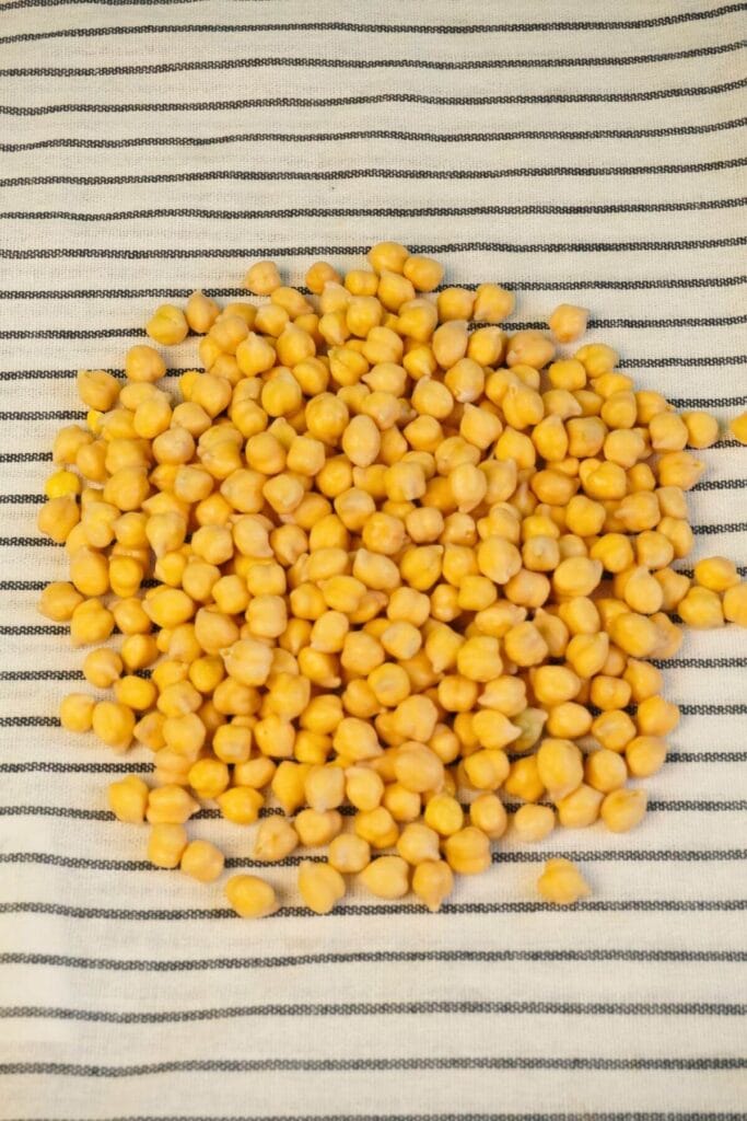 roasted chickpeas air fryer Recipe dry in kitchen towel