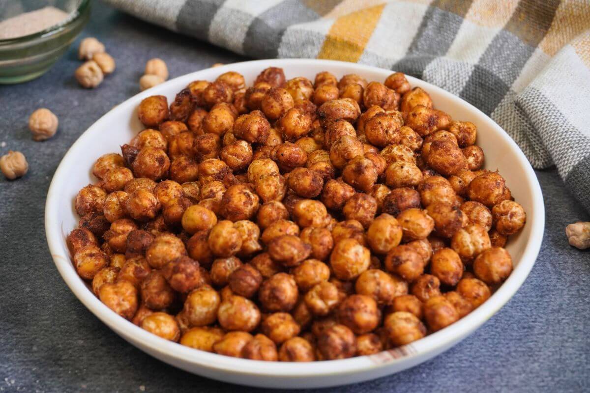 roasted chickpeas air fryer Recipe featured