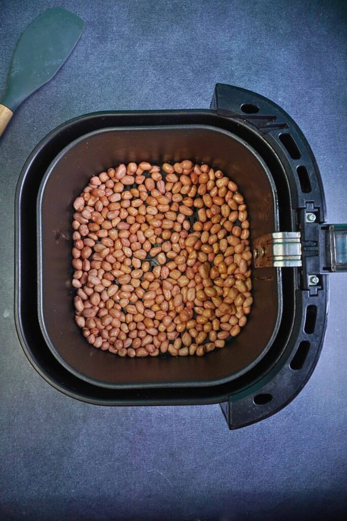 roast peanuts in airfryer mix