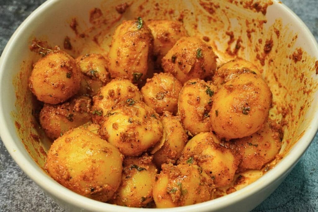 tandoori potatoes in airfryer mix well